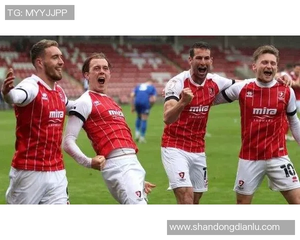 切尔滕汉姆对阵牛津联的精彩较量即将上演，谁能赢得胜利成为焦点