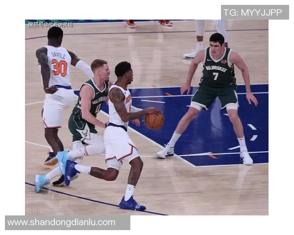 圣诞大战雄鹿对决尼克斯精彩回顾与赛后分析