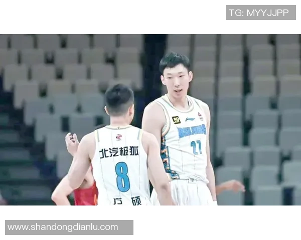 季前赛精彩对决北京首钢迎战浙江广厦展现篮球魅力与团队精神