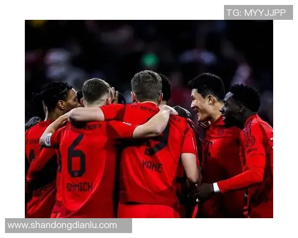 拜仁慕尼黑狂胜汉堡八球展现强大实力与团队默契